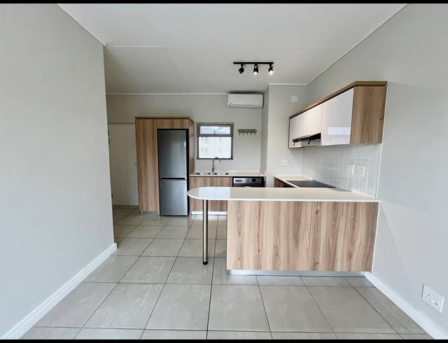 1 BEDROOM APARTMENT TO LET IN BALLITO CENTRAL